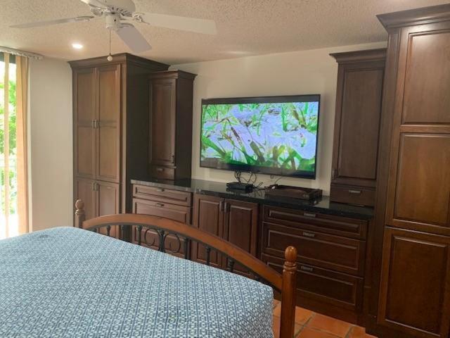 Beautifully Renovated Summer Of 2020 Come And Enjoy This Lovely Unit Key West Eksteriør bilde