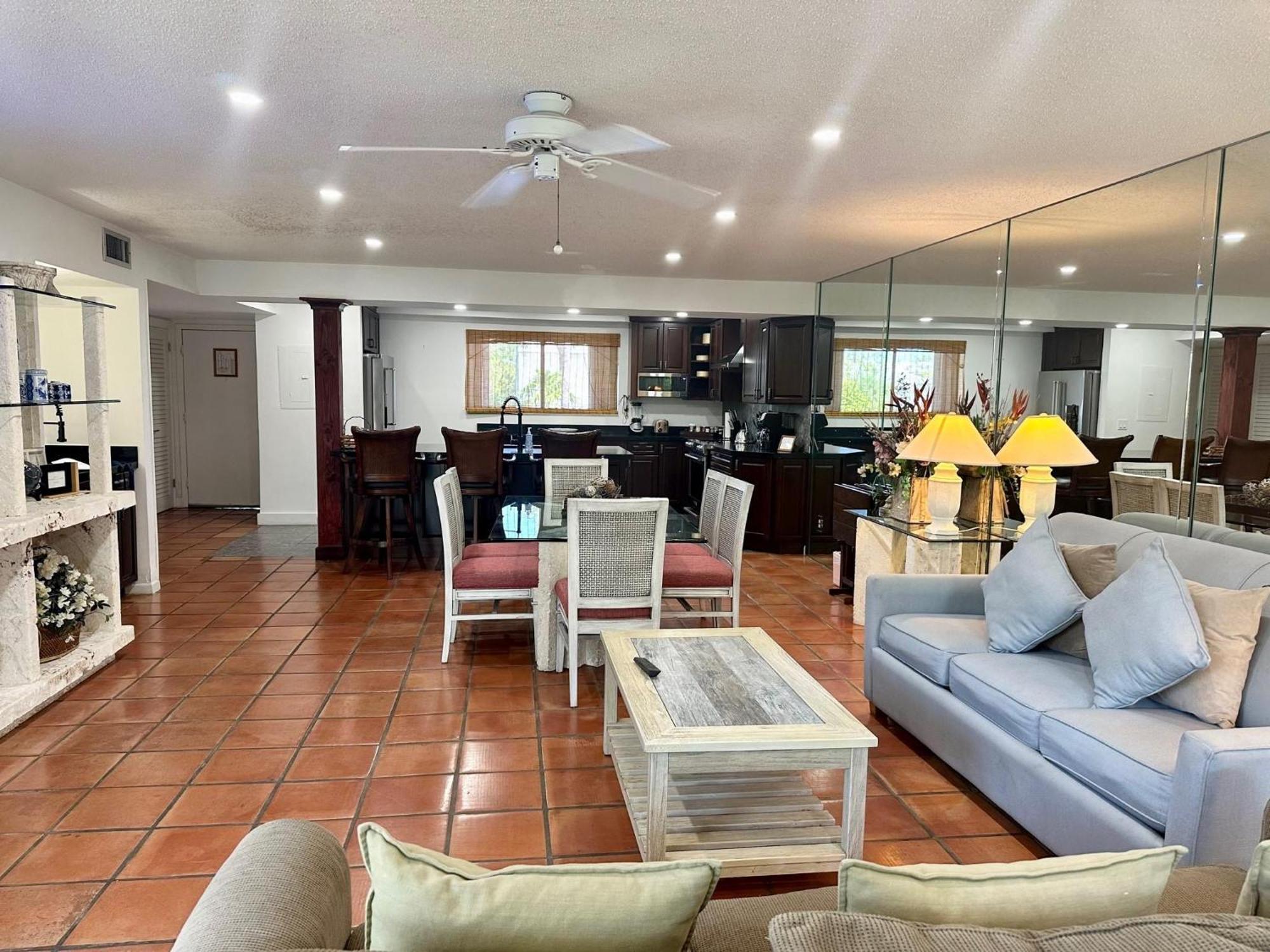Beautifully Renovated Summer Of 2020 Come And Enjoy This Lovely Unit Key West Eksteriør bilde