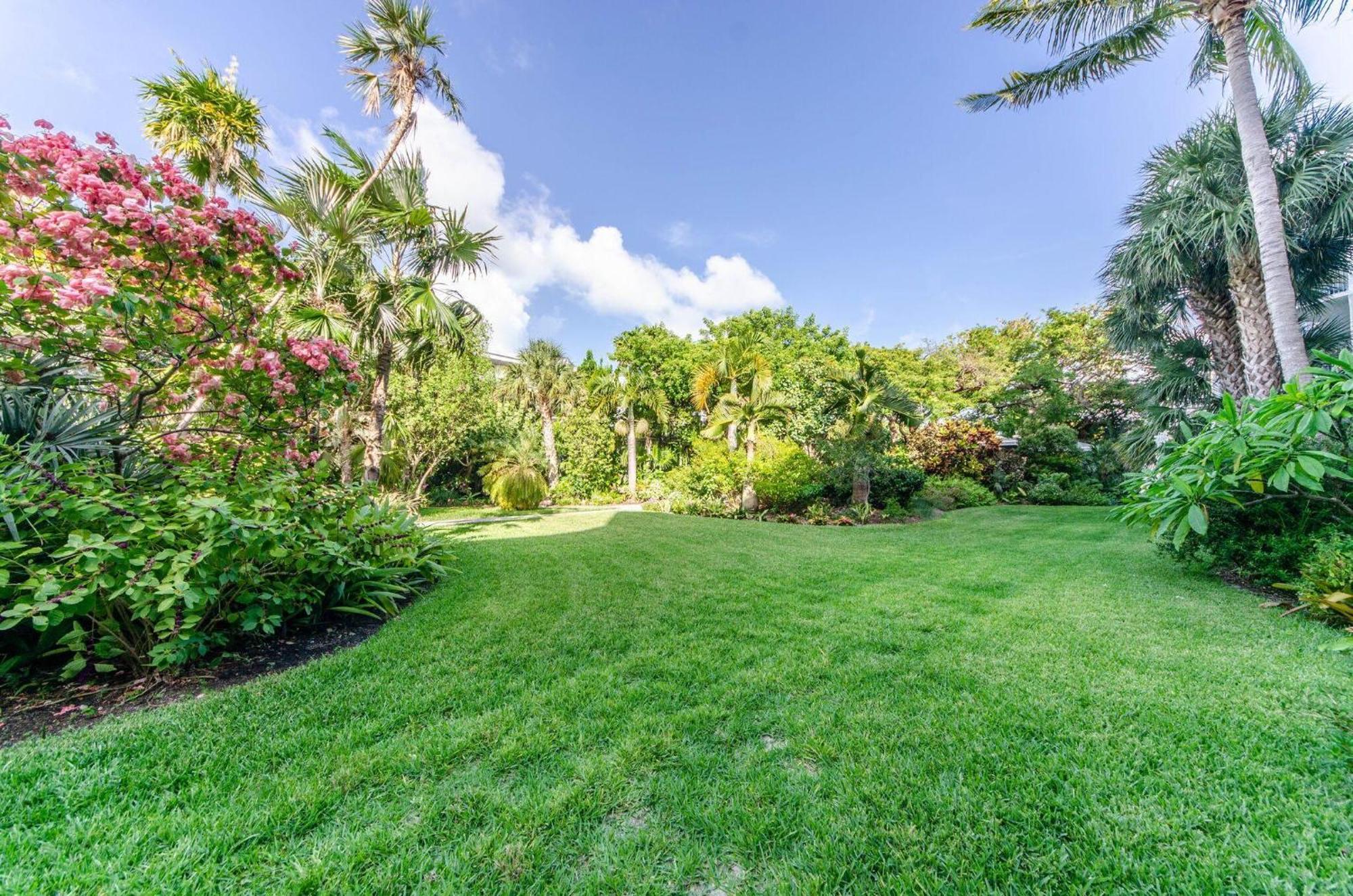 Beautifully Renovated Summer Of 2020 Come And Enjoy This Lovely Unit Key West Eksteriør bilde